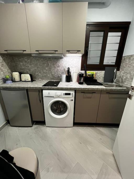Olivia Luxury Apartment Palio Faliro Athen Eksteriør billede